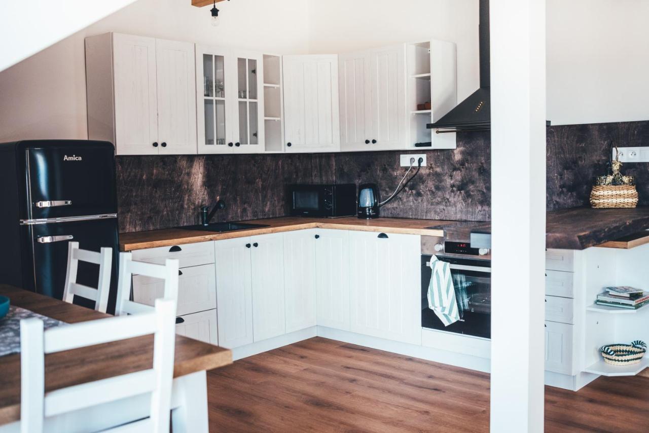 Na Namesti Apartment